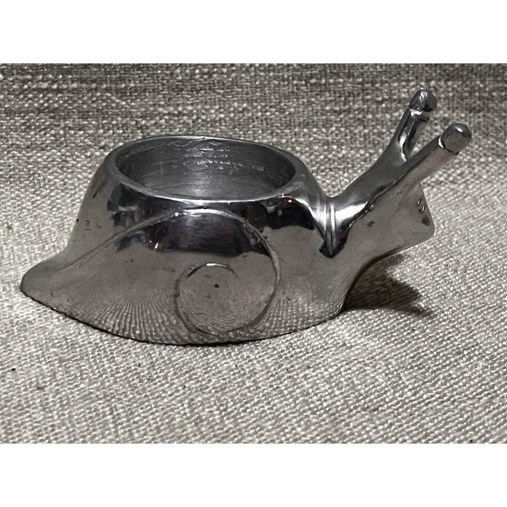 Polished Silver Metal Snail Tea Light Candle Holder Animal Figurine Decor